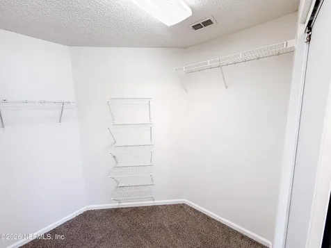 6112 Winding Bridge Drive Jacksonville FL 32277
