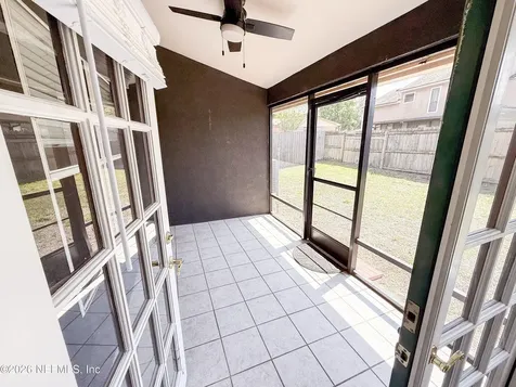 6112 Winding Bridge Drive Jacksonville FL 32277