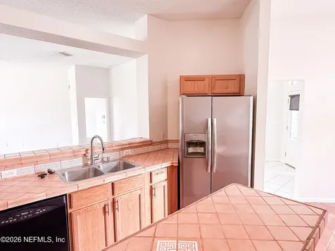 6112 Winding Bridge Drive Jacksonville FL 32277