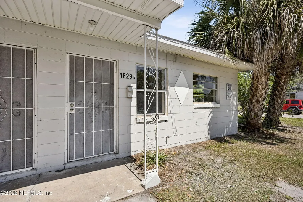 1627 E 9th Street Jacksonville FL 32206