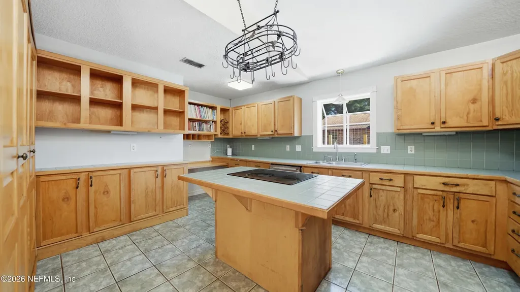 2216 Brentfield Road Jacksonville FL 32225