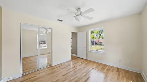 2216 Brentfield Road Jacksonville FL 32225
