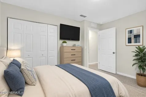 12784 Veterans Court Jacksonville FL 32218