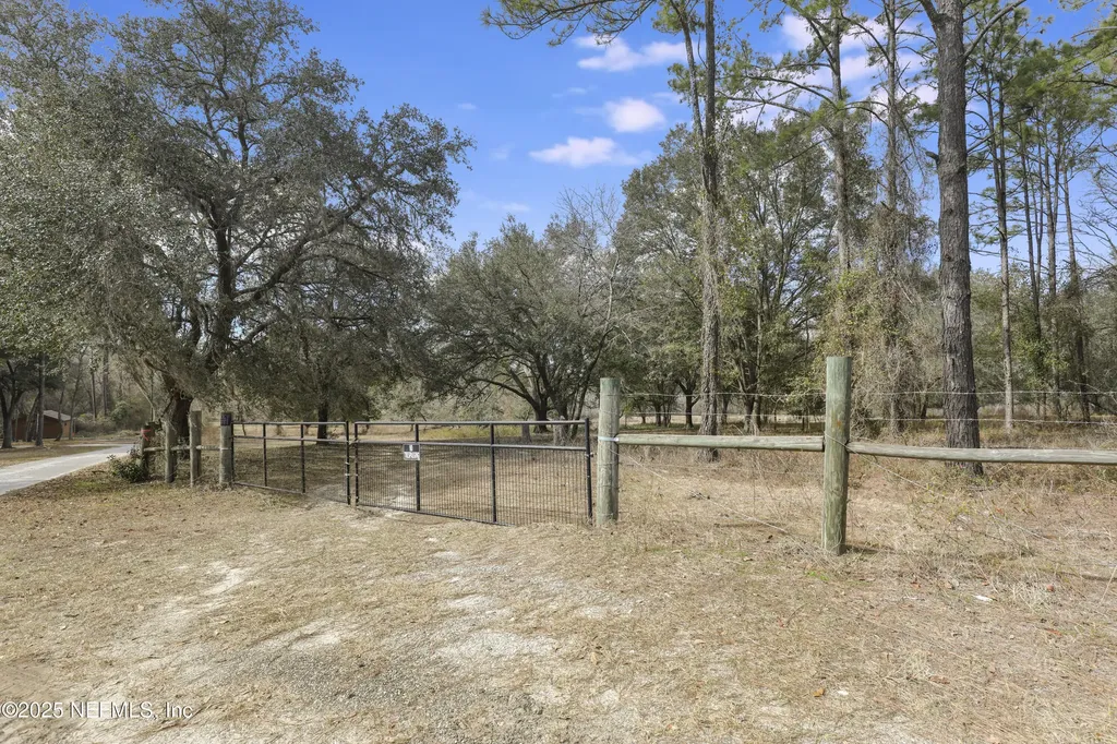 6769 Sandsdale Road Macclenny FL 32063