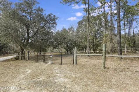 6769 Sandsdale Road Macclenny FL 32063