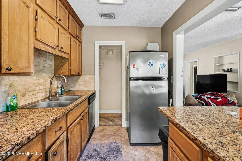 527 Oglethorpe Road Jacksonville FL 32216