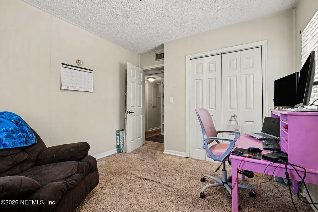 527 Oglethorpe Road Jacksonville FL 32216