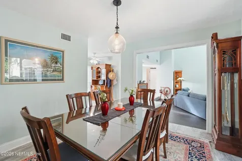1810 Selva Grande Drive Atlantic Beach FL 32233