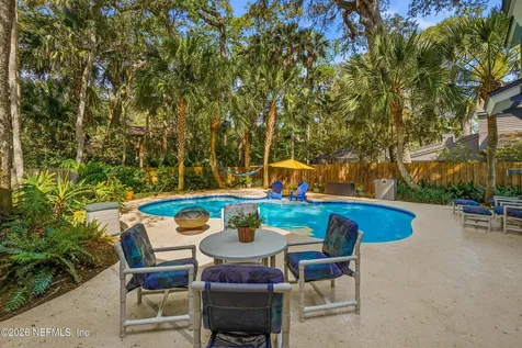 1810 Selva Grande Drive Atlantic Beach FL 32233