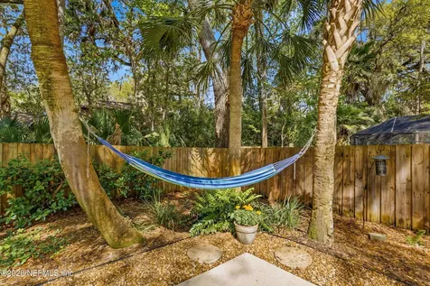 1810 Selva Grande Drive Atlantic Beach FL 32233