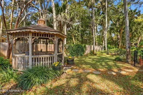 1810 Selva Grande Drive Atlantic Beach FL 32233
