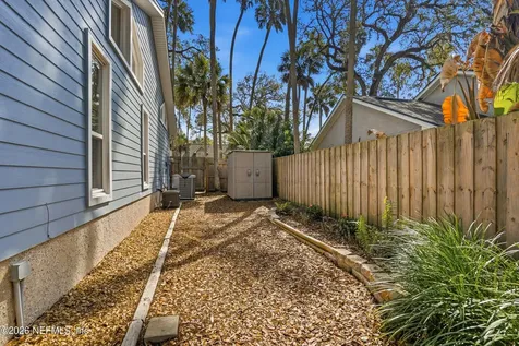 1810 Selva Grande Drive Atlantic Beach FL 32233