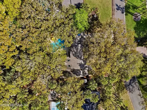 1810 Selva Grande Drive Atlantic Beach FL 32233