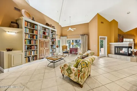 95422 Captains Way Fernandina Beach FL 32034