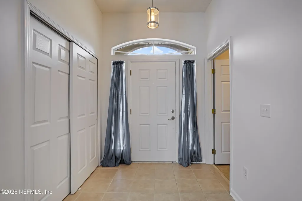 6693 Morse Glen Lane Jacksonville FL 32244