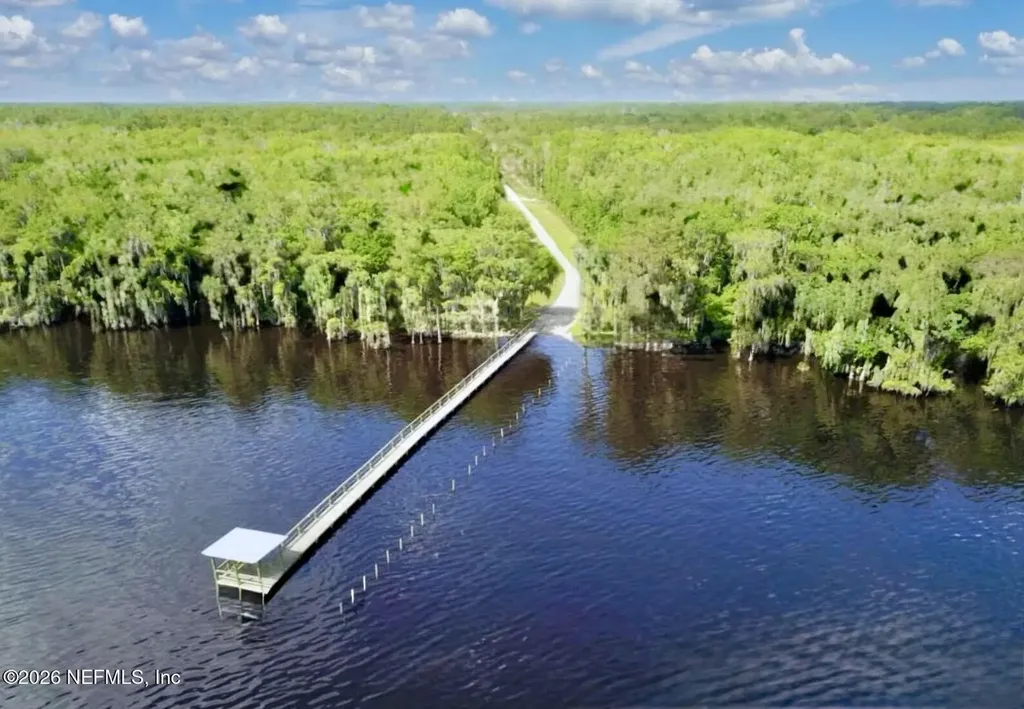 512 Dogwood Avenue Georgetown FL 32139