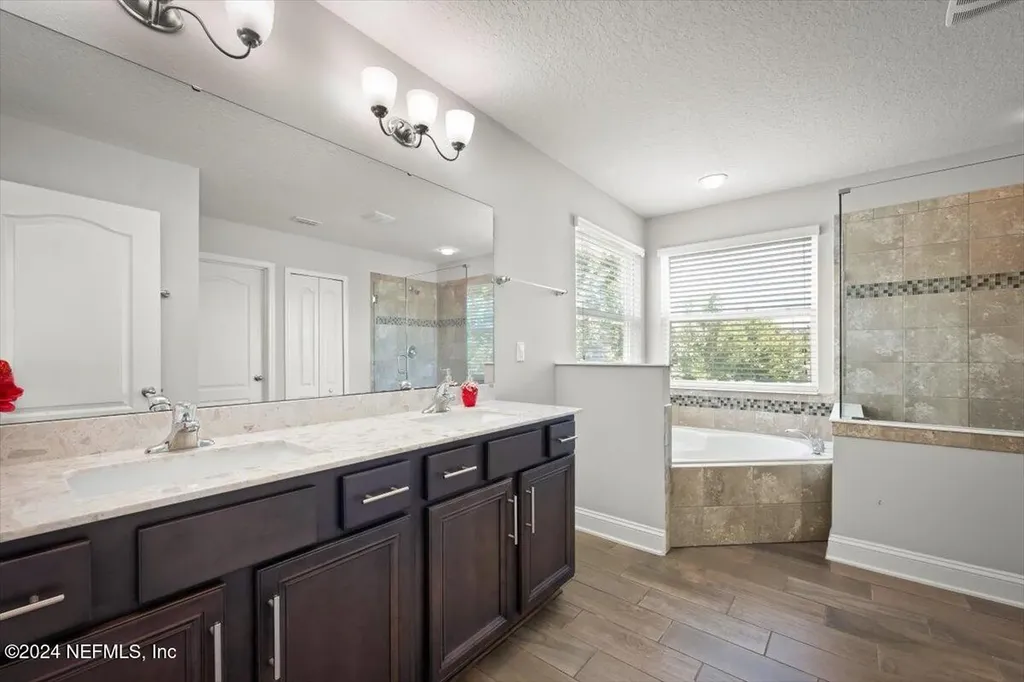3954 Coastal Cove Circle Jacksonville FL 32224