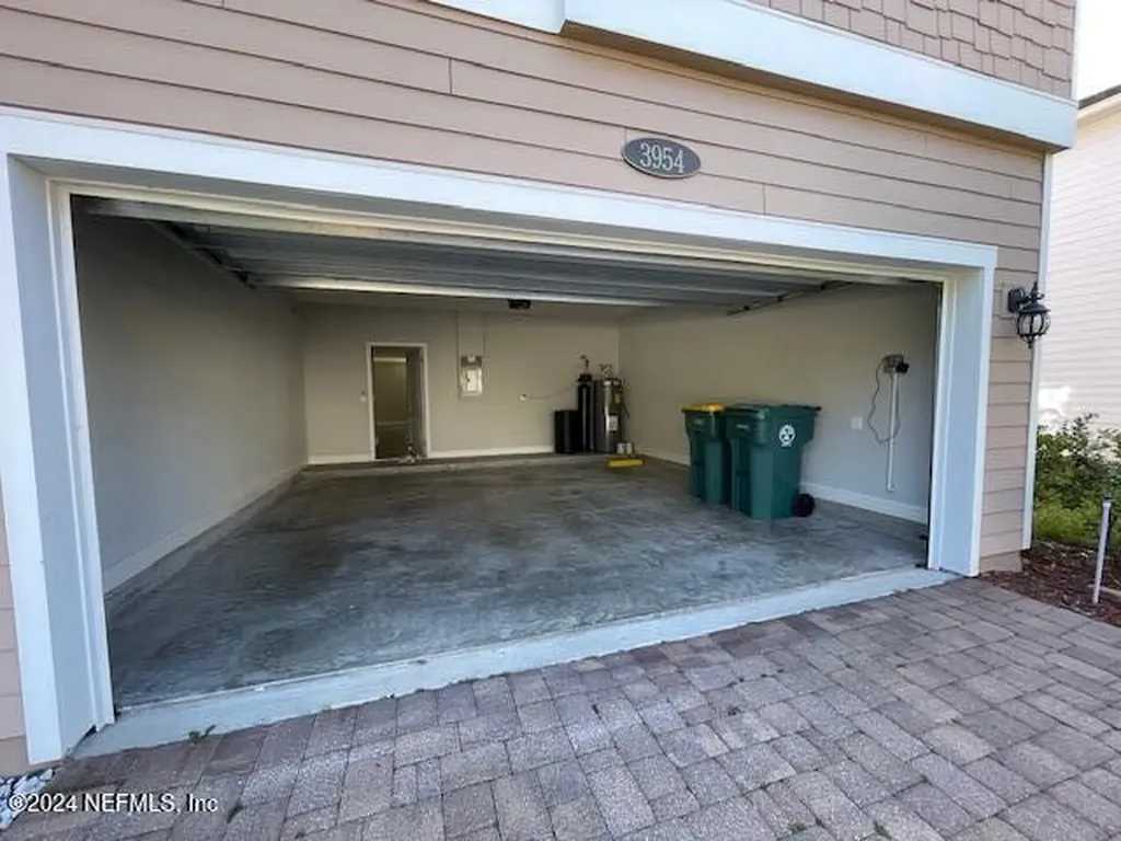 3954 Coastal Cove Circle Jacksonville FL 32224