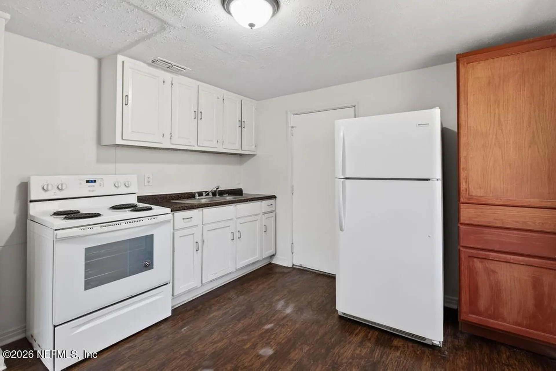 9162 6th Avenue Jacksonville FL 32208