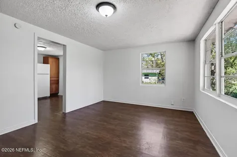 9162 6th Avenue Jacksonville FL 32208