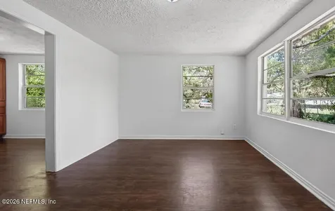 9162 6th Avenue Jacksonville FL 32208