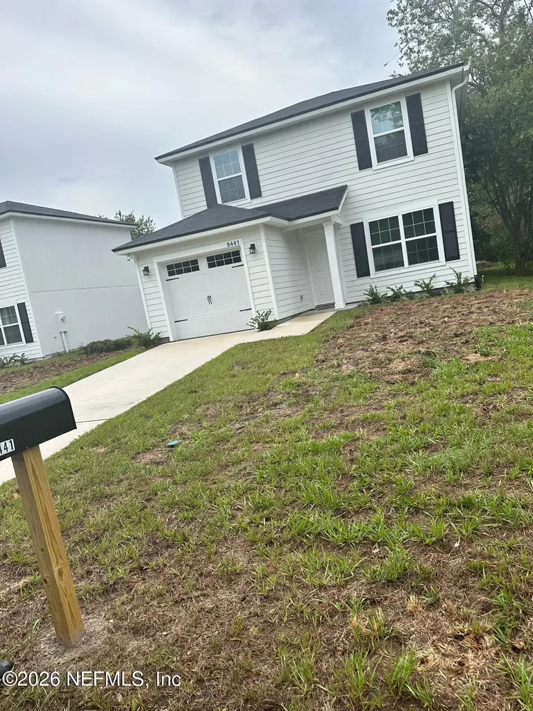 8441 Mc Glothlin Street Jacksonville FL 32210