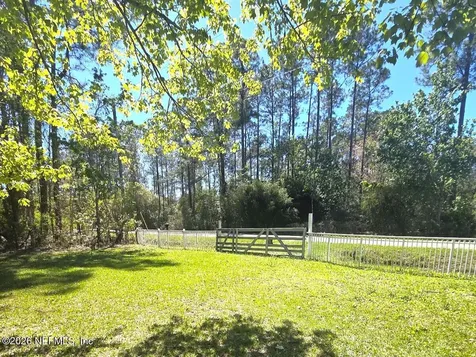 10200 Ebert Avenue Hastings FL 32145