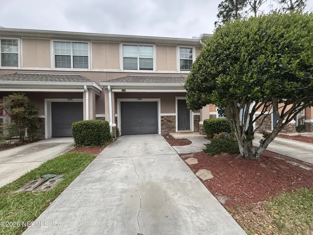 13490 Essence Court Jacksonville FL 32258