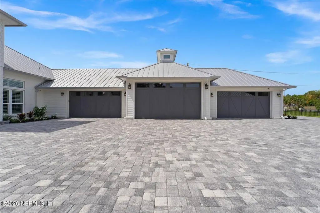 9136 Heckscher Drive Jacksonville FL 32226