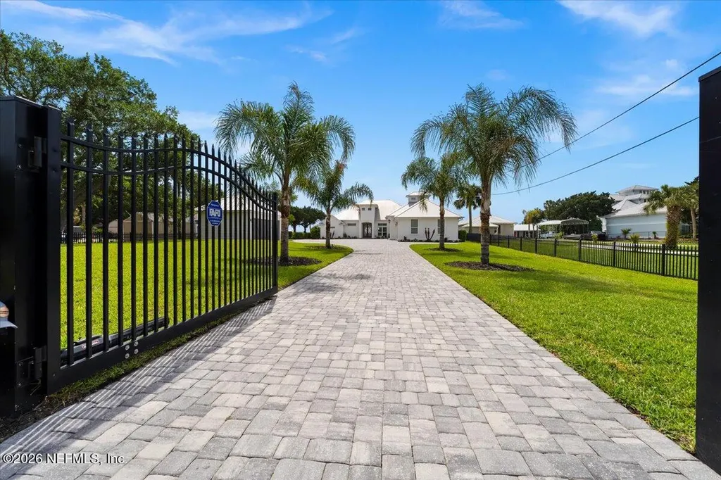 9136 Heckscher Drive Jacksonville FL 32226