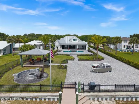 9136 Heckscher Drive Jacksonville FL 32226