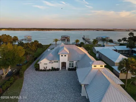 9136 Heckscher Drive Jacksonville FL 32226