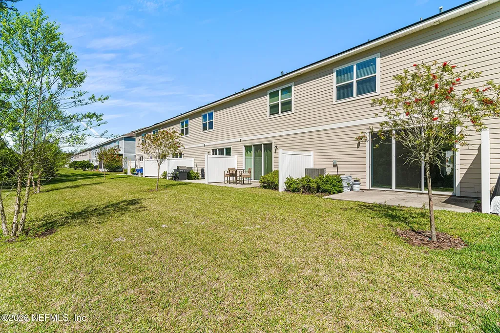 336 Annies Place Jacksonville FL 32218