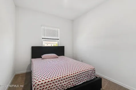 336 Annies Place Jacksonville FL 32218