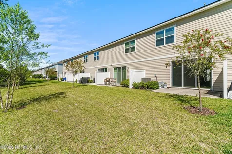 336 Annies Place Jacksonville FL 32218