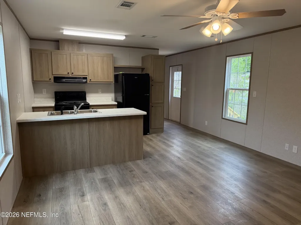213 Milton Avenue Interlachen FL 32148