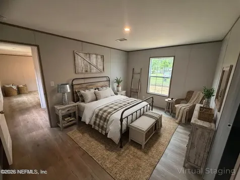 213 Milton Avenue Interlachen FL 32148