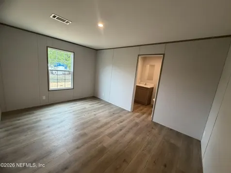 213 Milton Avenue Interlachen FL 32148