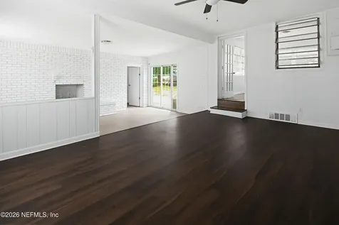4512 Anvers Boulevard Jacksonville FL 32210