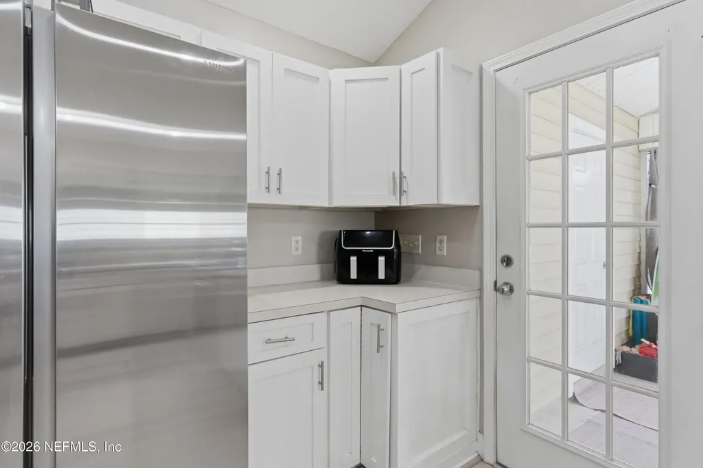 616 Paradise Court Atlantic Beach FL 32233