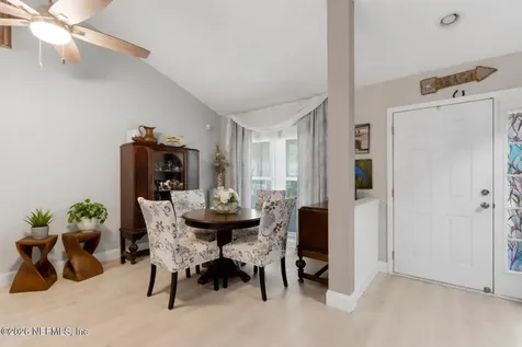 616 Paradise Court Atlantic Beach FL 32233