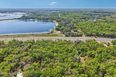 1894 State Road 20 Hawthorne FL 32640