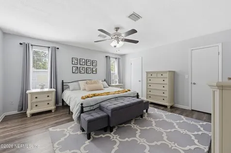 2822 Hilsdale Harbor Way Jacksonville FL 32216