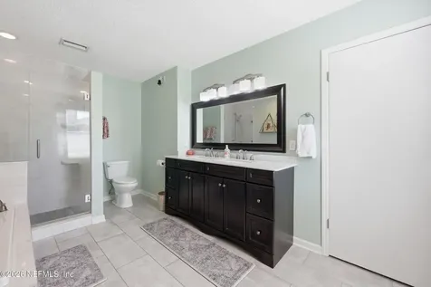 2822 Hilsdale Harbor Way Jacksonville FL 32216