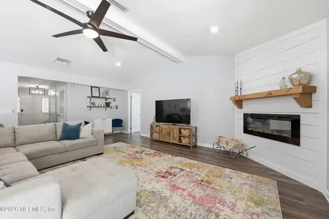 2822 Hilsdale Harbor Way Jacksonville FL 32216