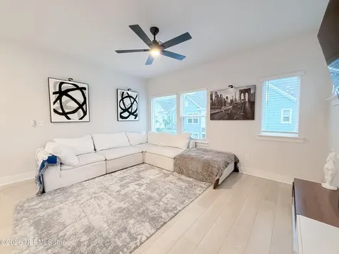 11102 Quantum Court Jacksonville FL 32256