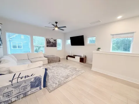 11102 Quantum Court Jacksonville FL 32256