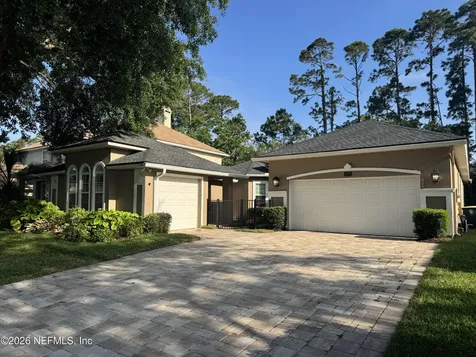 13781 Shady Woods Street N Jacksonville FL 32224