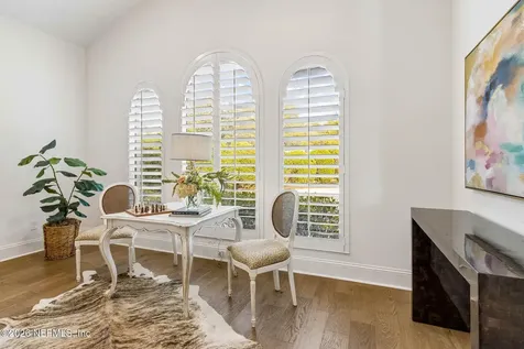 5226 Commissioners Drive Jacksonville FL 32224