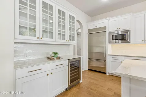 5226 Commissioners Drive Jacksonville FL 32224